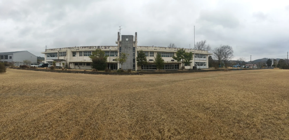 外壁調査の講習に使用する千葉県内の廃校施設